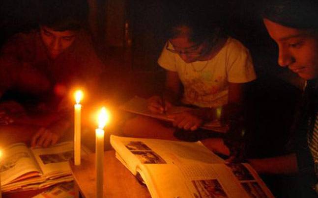 DMK and Power Cuts